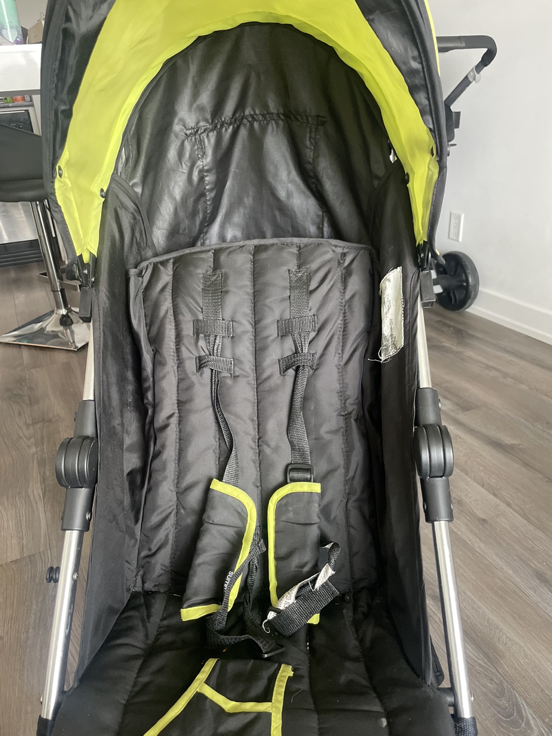 🥕Free stroller 🥕 thumbnail