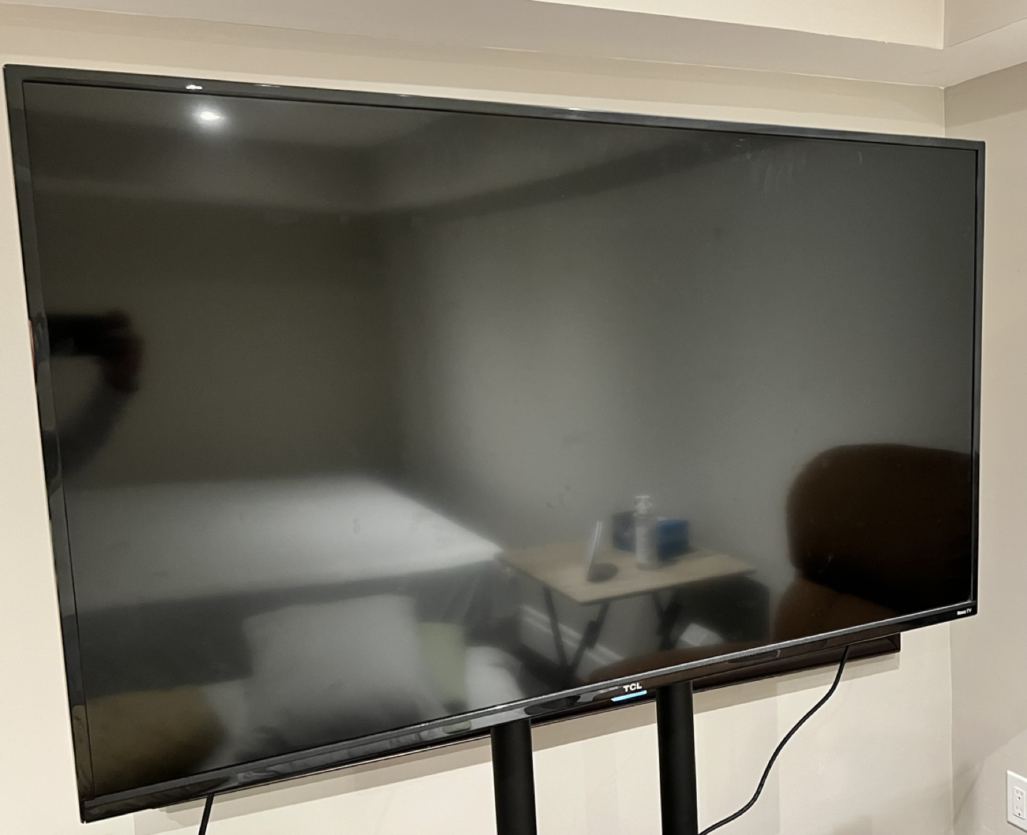 TLC 4K UHD 50 inch smart Roku LED TV