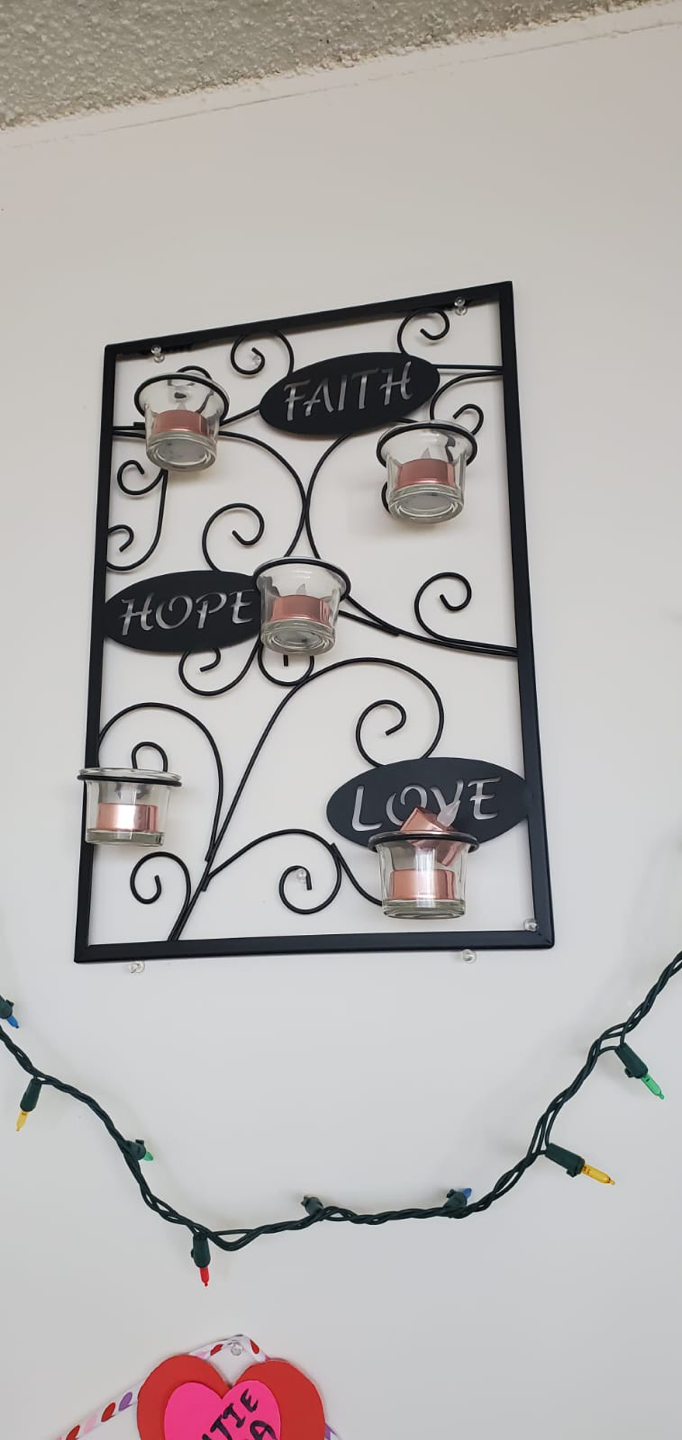 Tea light frame with 5 tea lights thumbnail