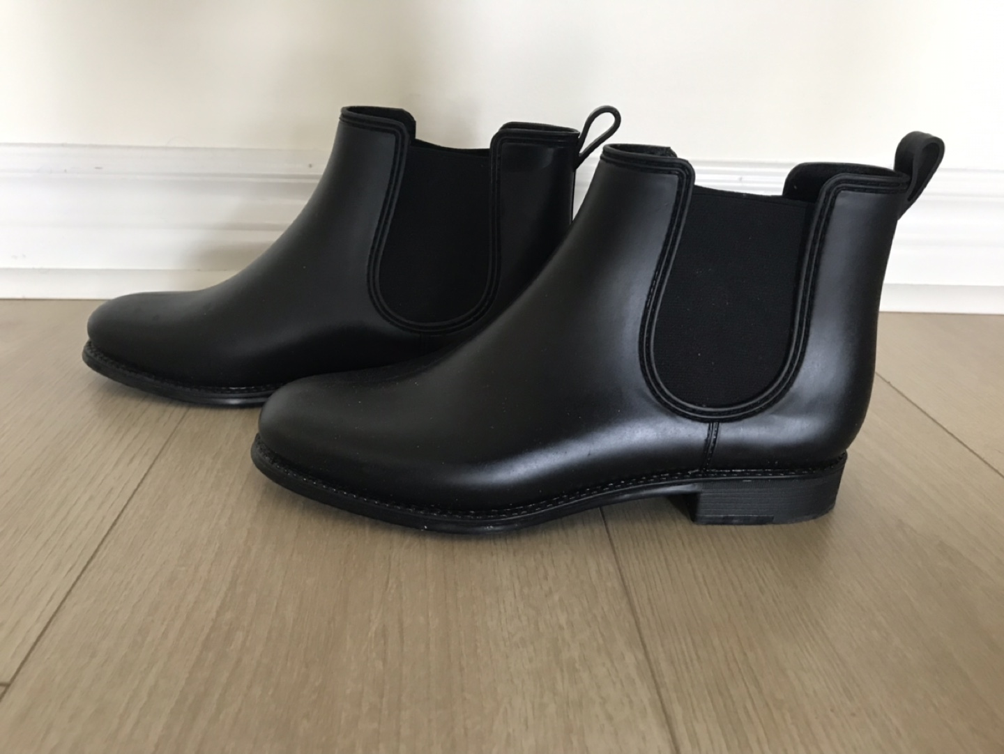 Women’s Rain Boots thumbnail