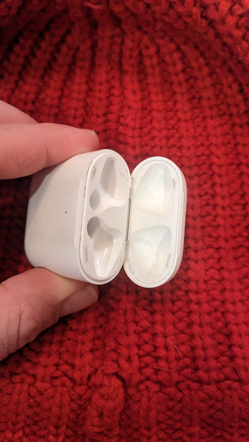 Apple airpod charging case a1938 - photo 3