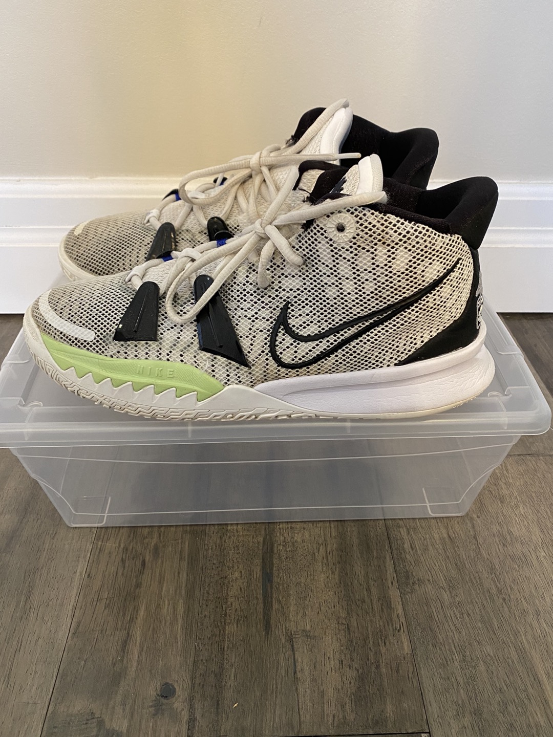 Kyrie 7 “Brooklyn Beats” Shoes image indicator(2)