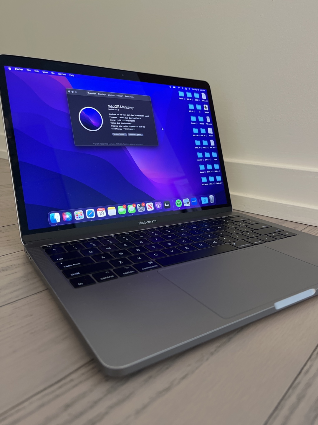 2017 MacBook Pro - photo 2