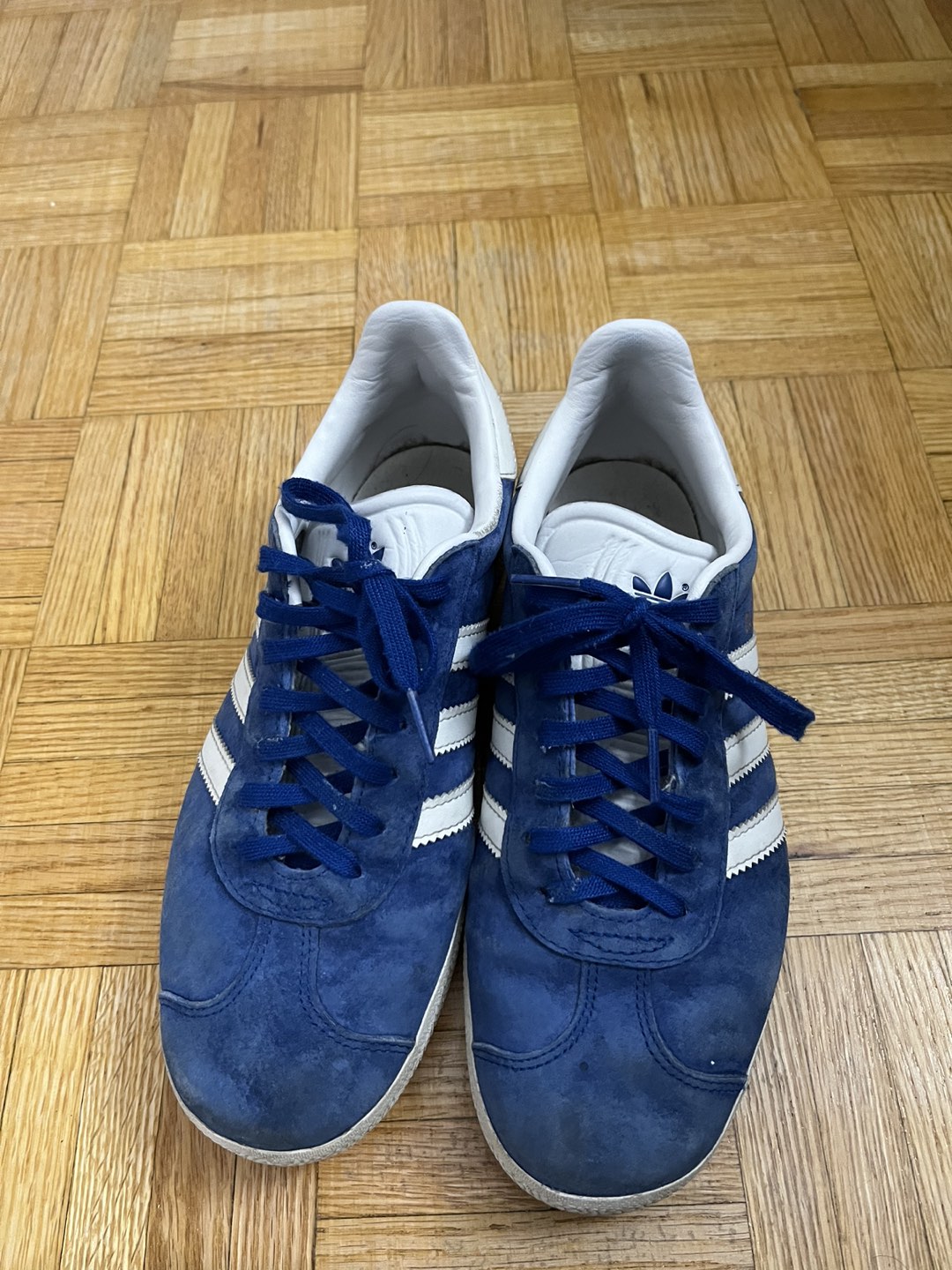 Adidas Gazelle Blue and White Suede and Leather Sneakers thumbnail