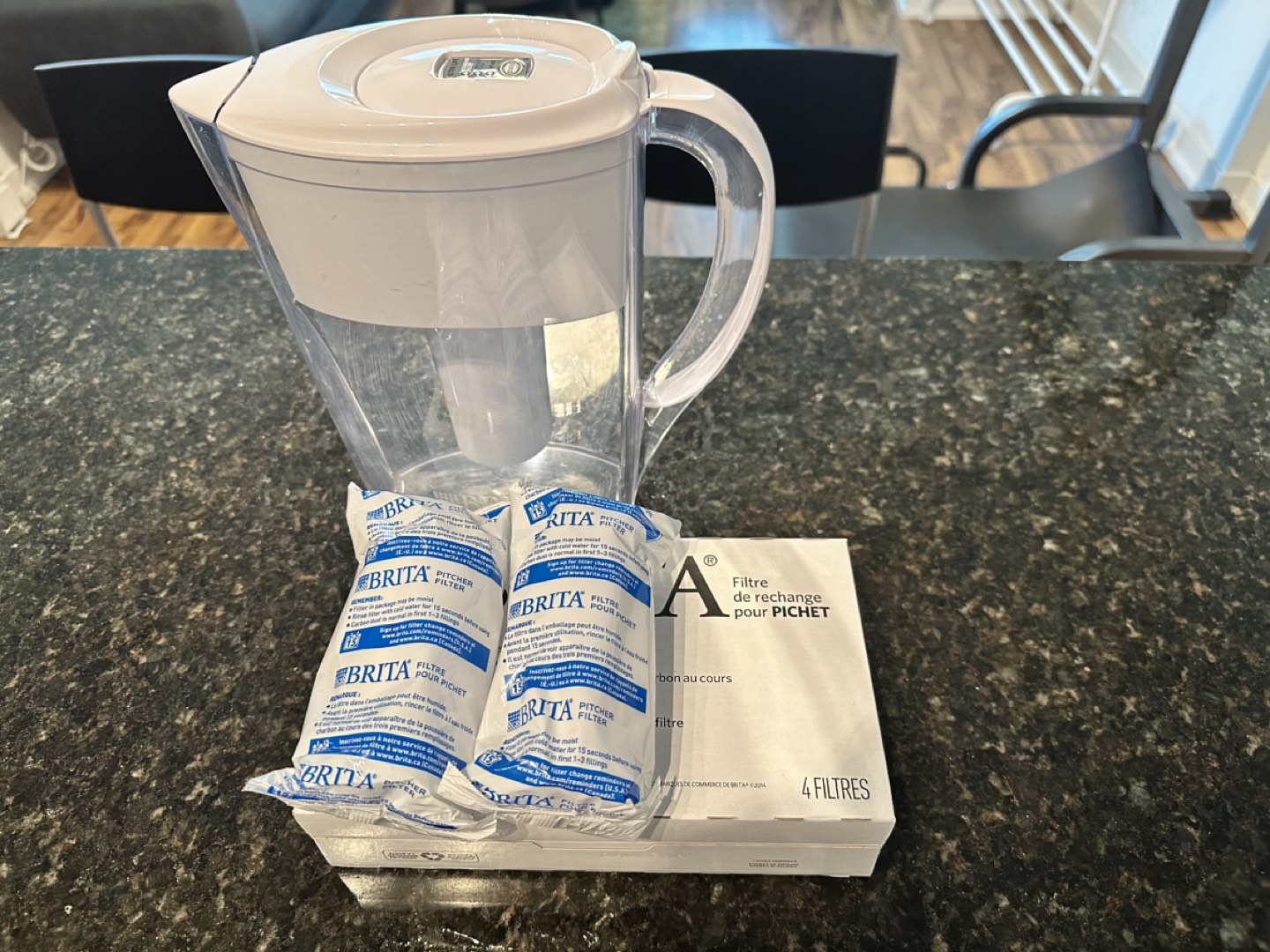 Brita 6 cup Pitcher & 6 filters