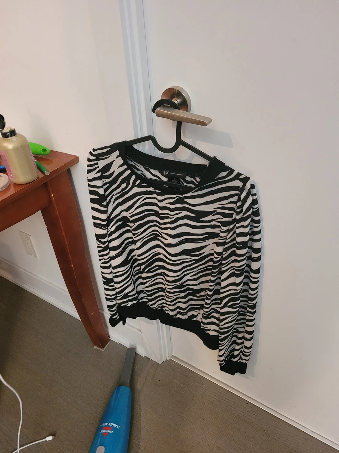 women's tops