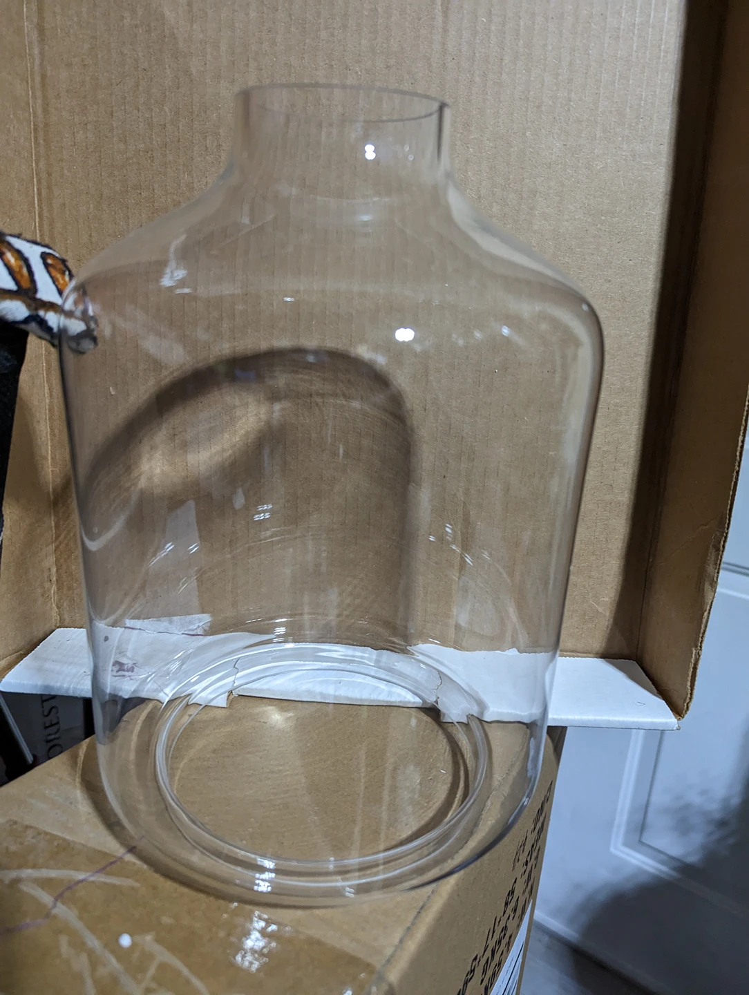 Glass pot with stone base - photo 2