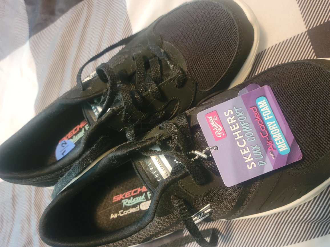 women's sketcher running shoes thumbnail