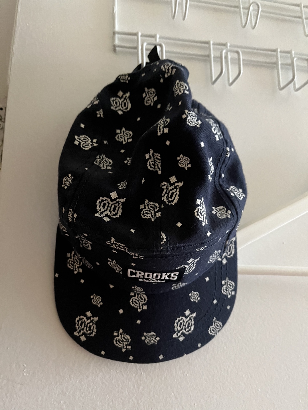 Hat thumbnail