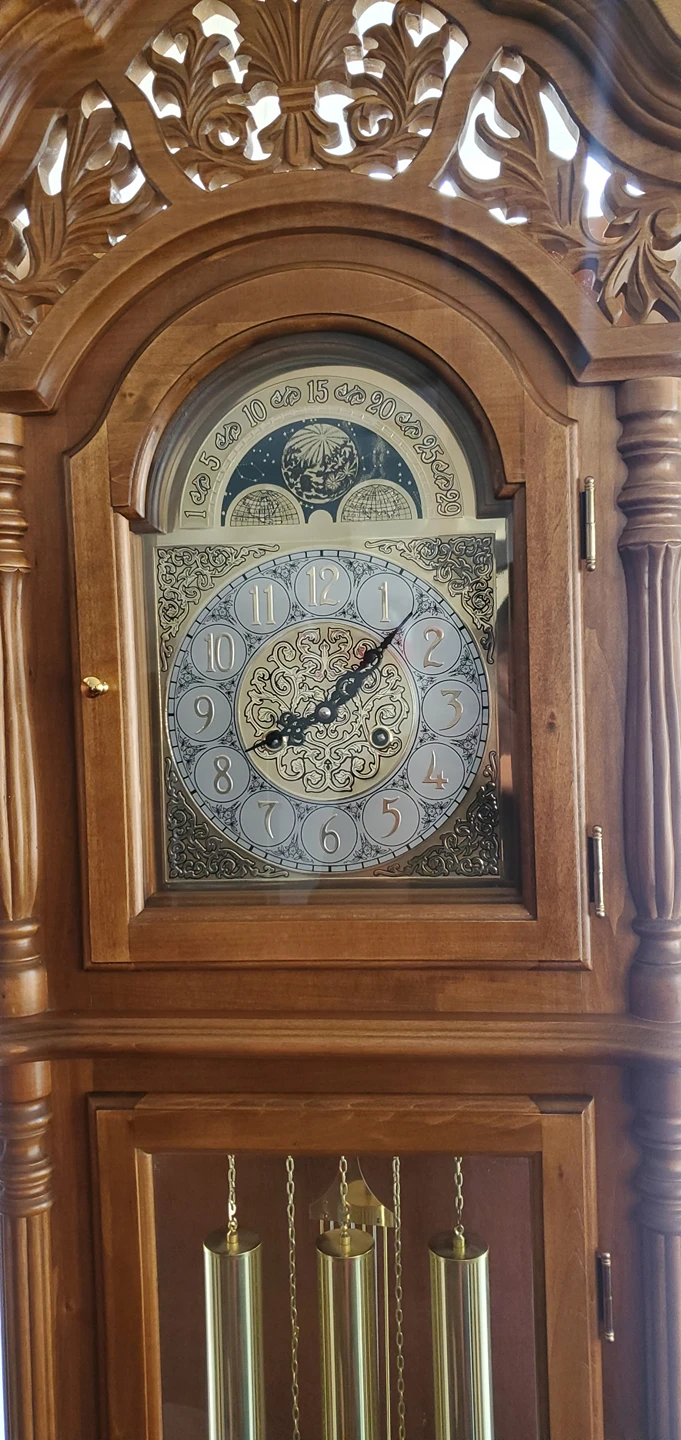 grandfather clock - photo 2