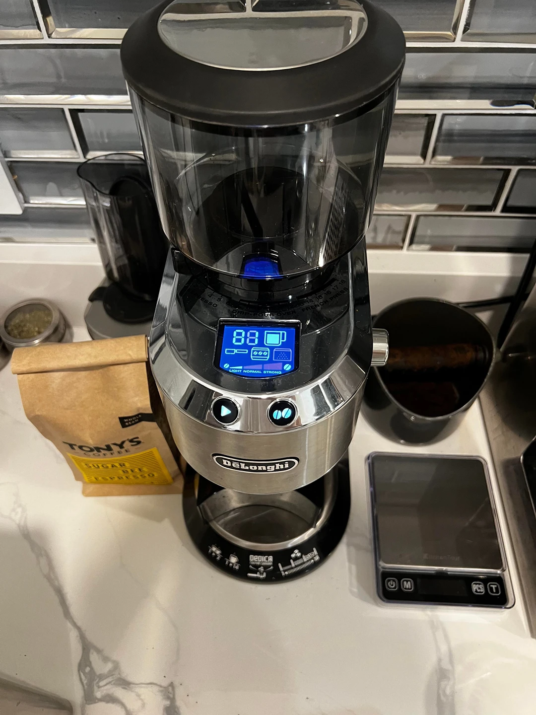 DeLonghi KG521M Dedica coffee grinder