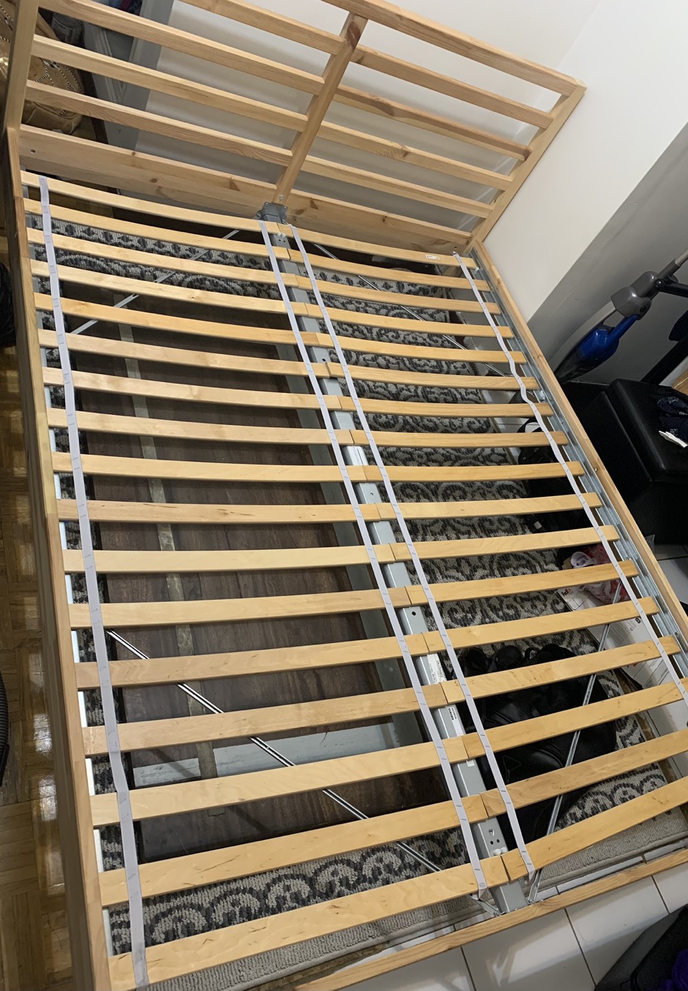 Bed frame and slatted bed base - photo 2
