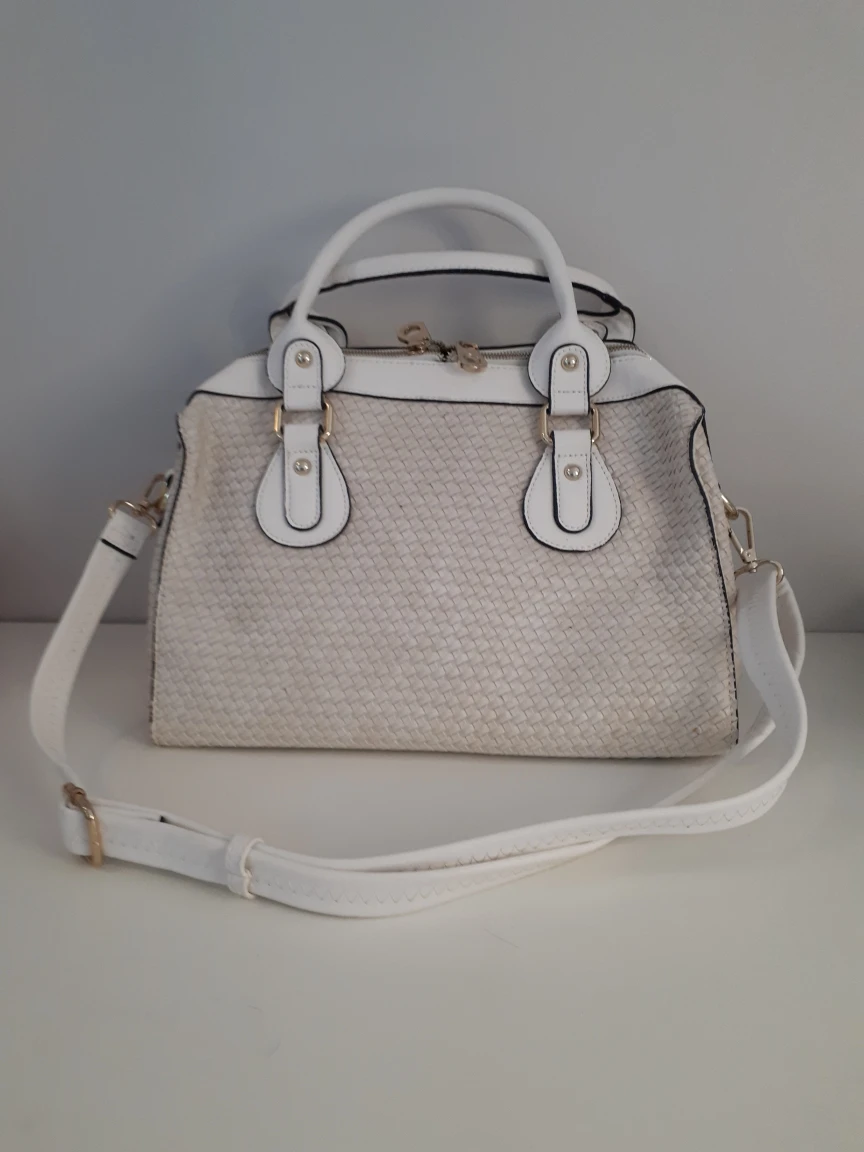 Woven Look Style Handbag/Purse