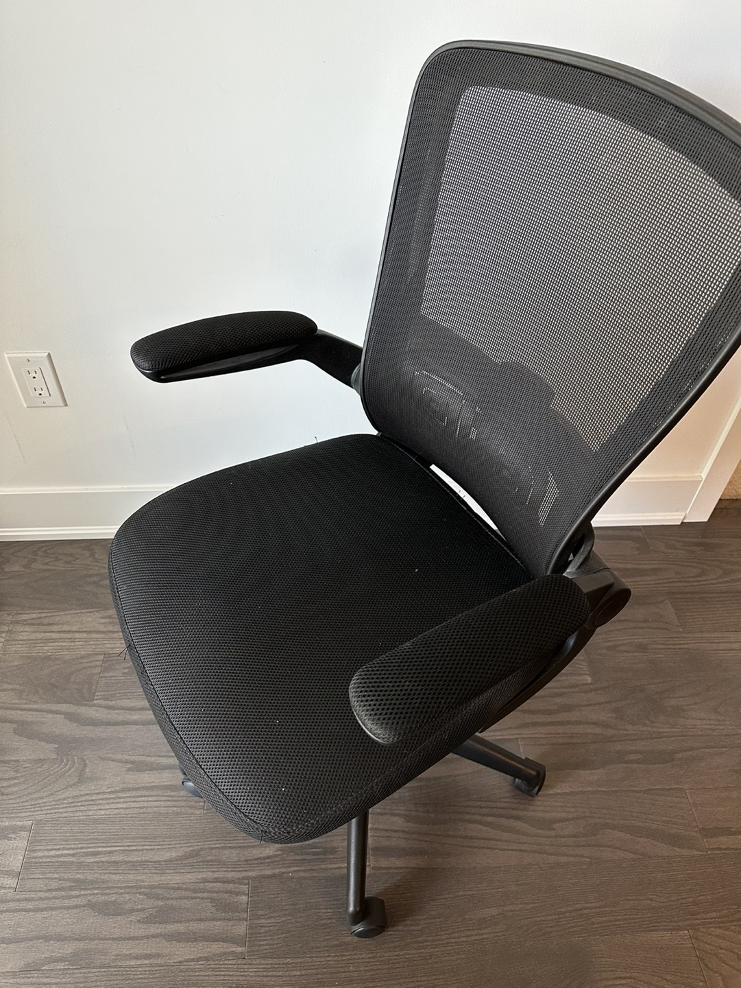 Chair - photo 3