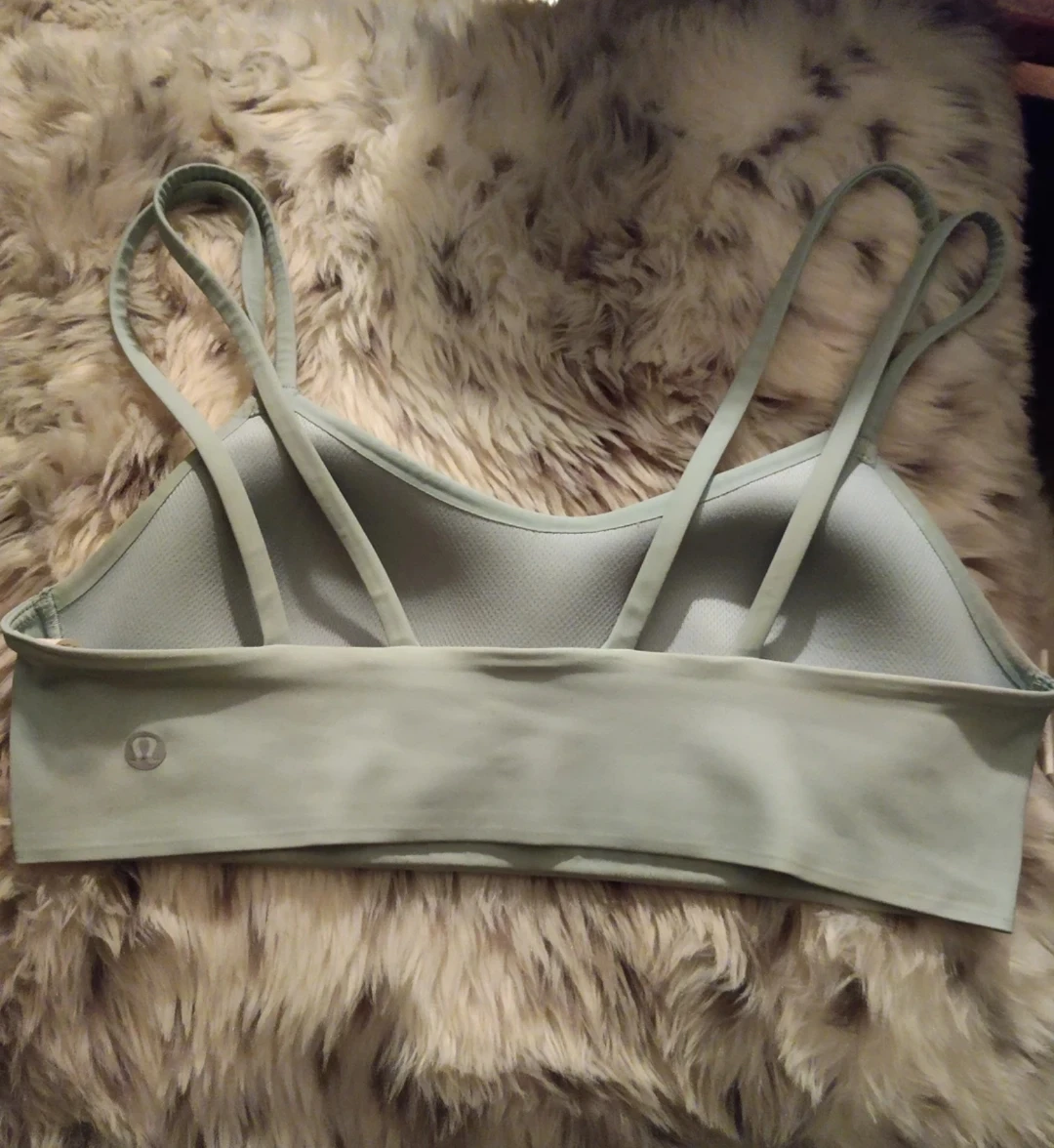 LuLu Lemon Sports Bra Size6 - photo 2
