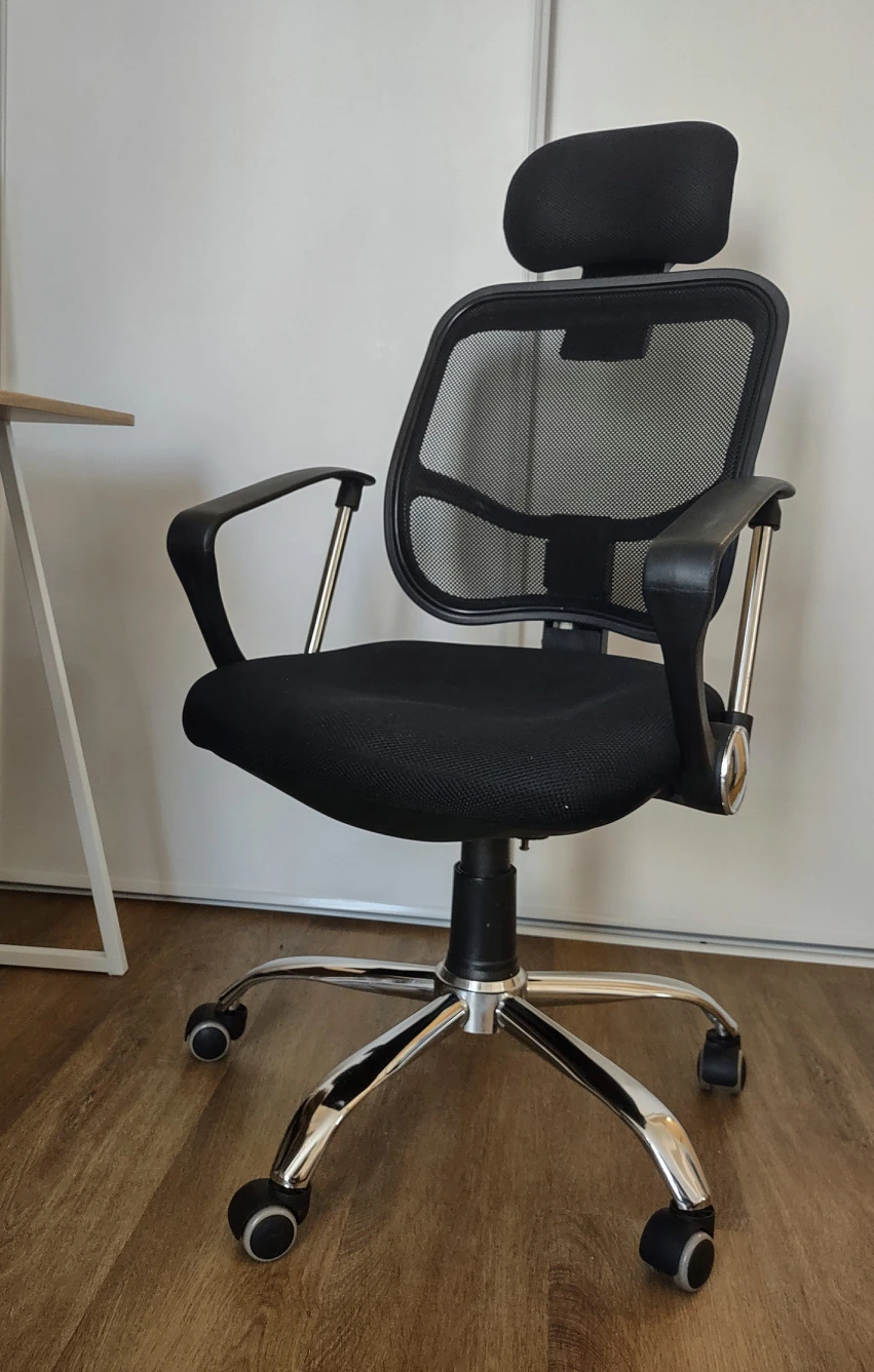 Ergonomic chair for desk thumbnail