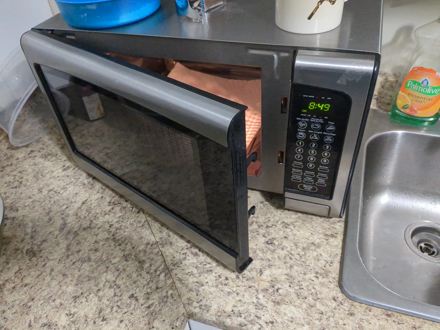 generic microwave oven