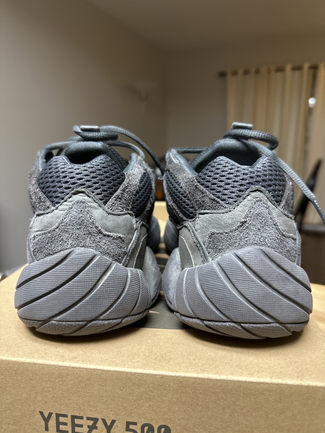 Yeezy 500 utility black size 8 - photo 3