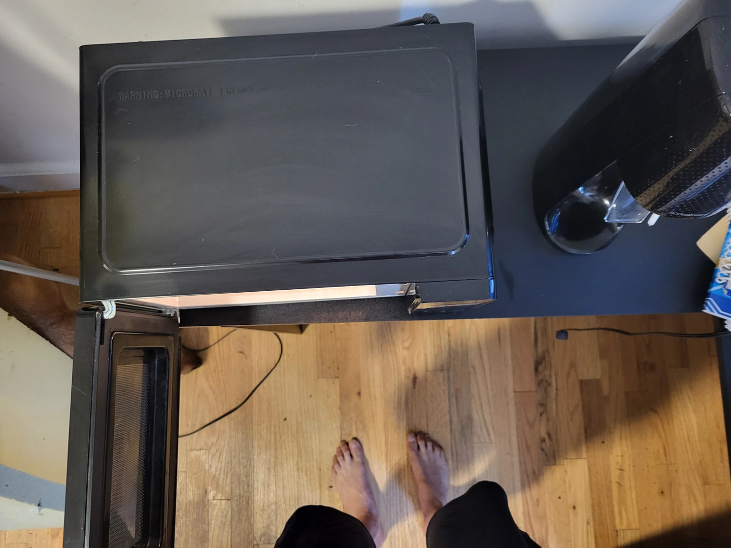 Microwave Oven - photo 4