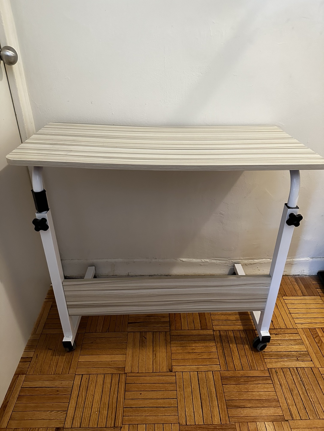 Study Table - photo 3