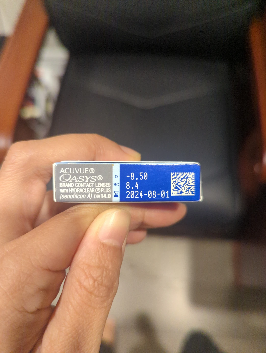 free bi weekly contact lense thumbnail