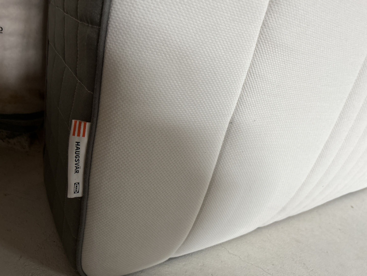 IKEA full size mattress - photo 4