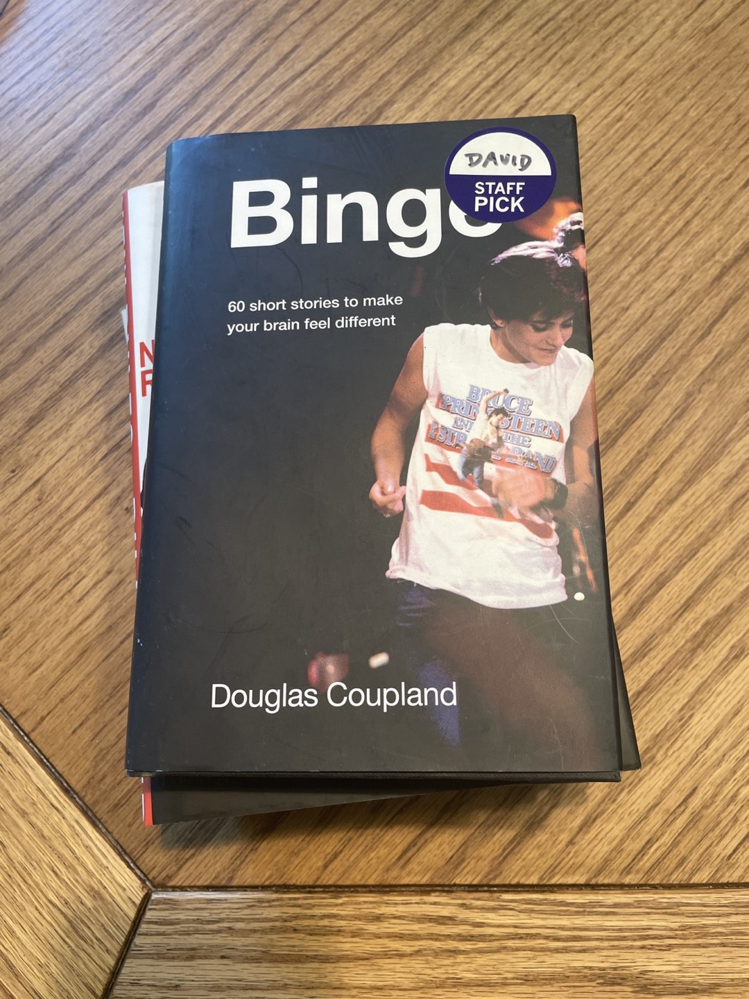 Book 📕- Binge, Douglas Coupland