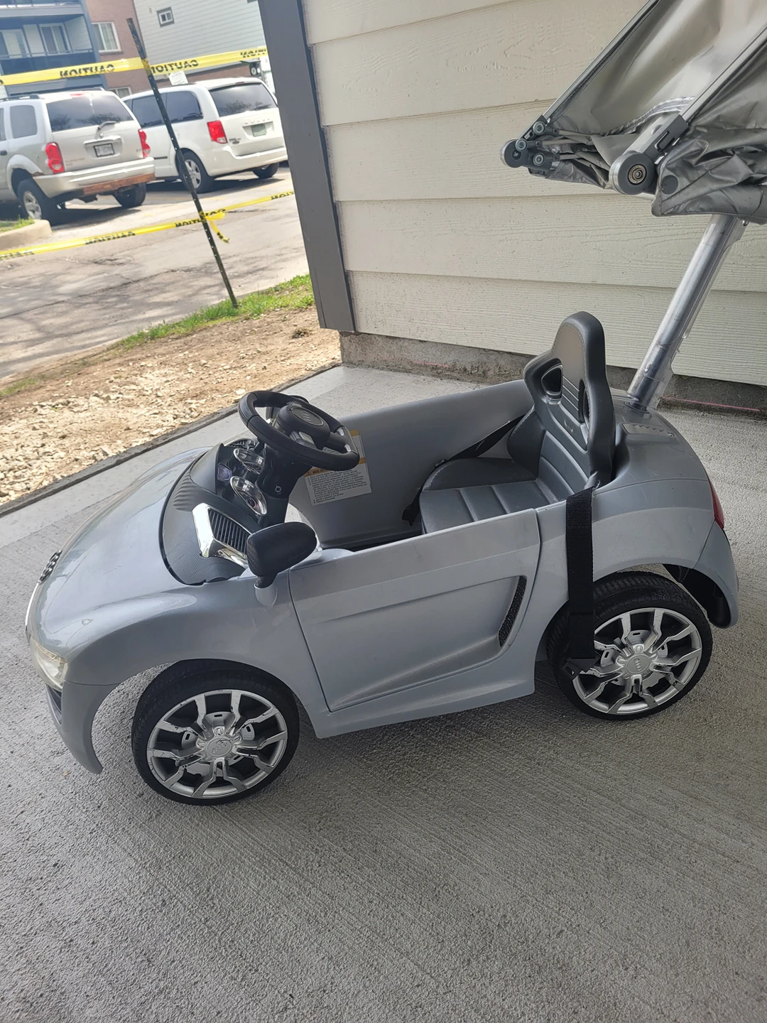 Audi toddler push car. - photo 2