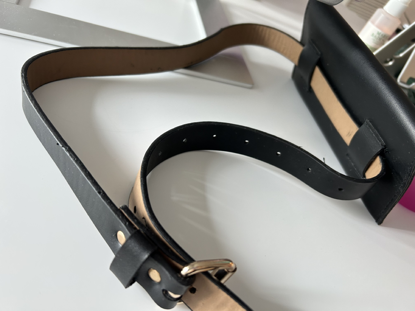 Black Waist Bag image indicator(2)