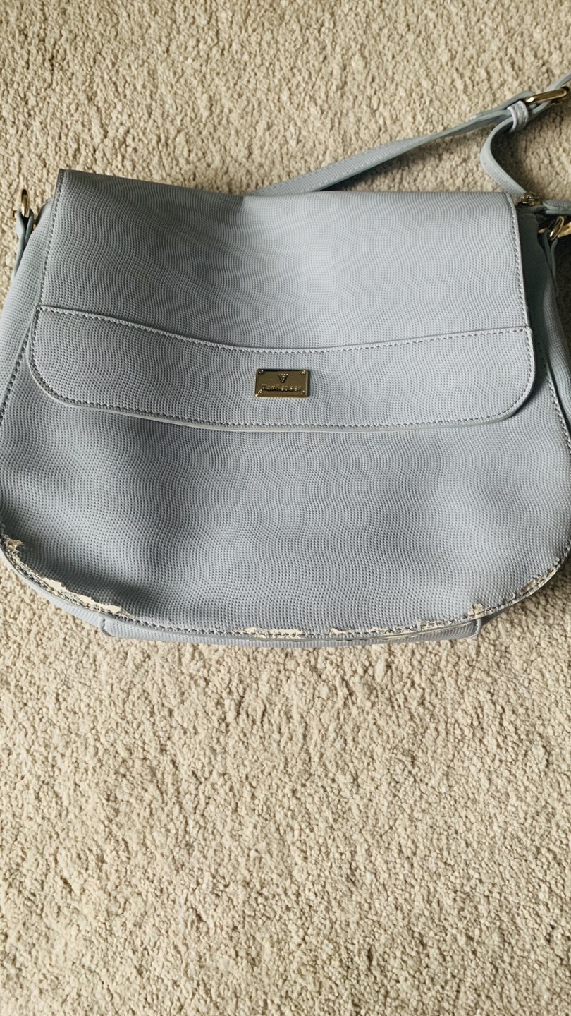 Van Heusen vanity bag image indicator(3)