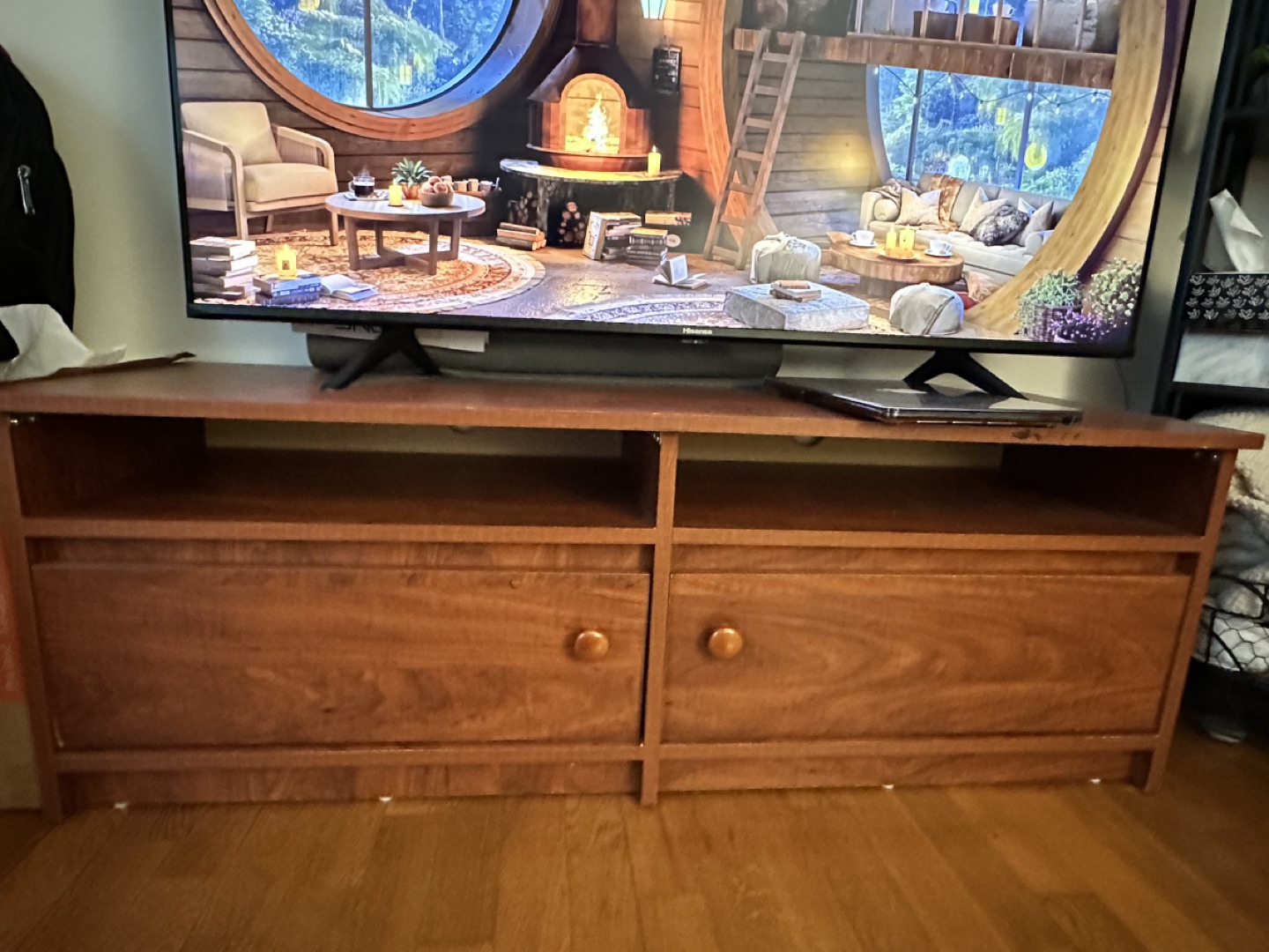 Tv stand - photo 3