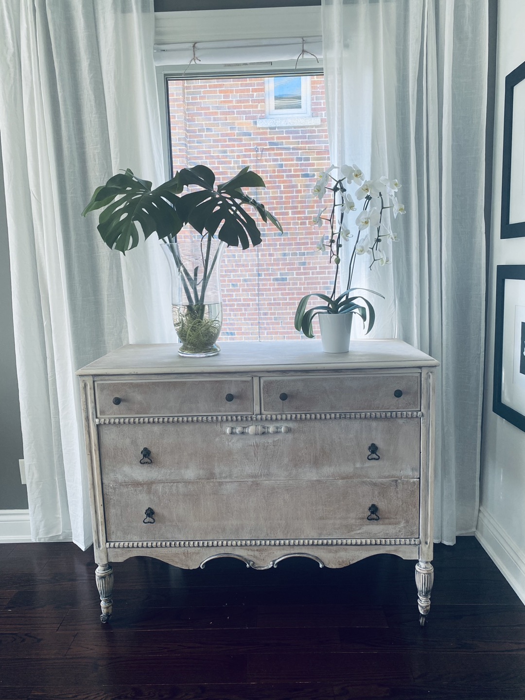 Vintage side board or buffet