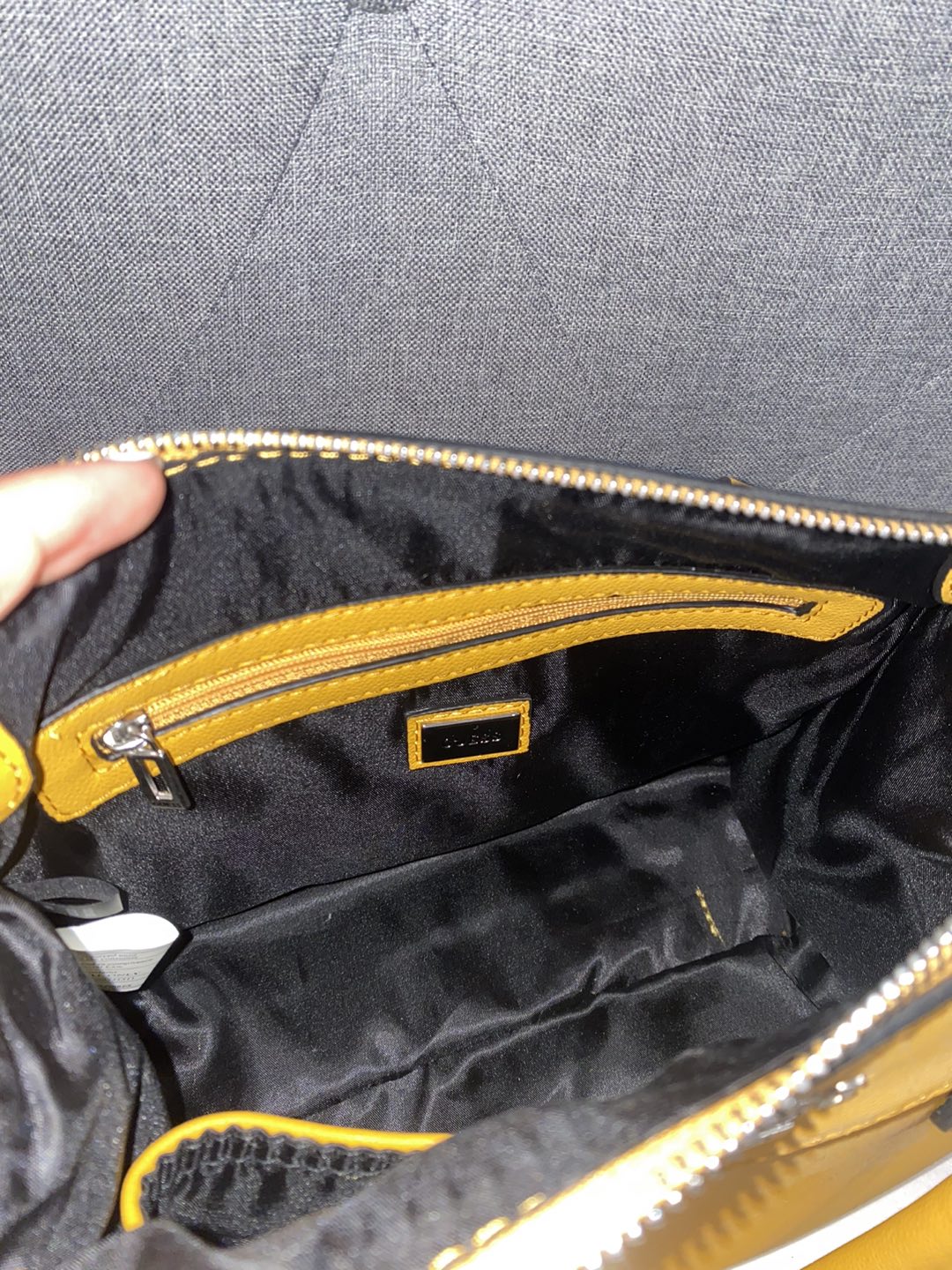 Authentic guess - photo 2