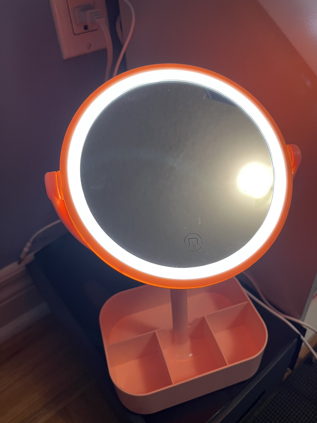Makeup Storage & LED mirror - photo 2