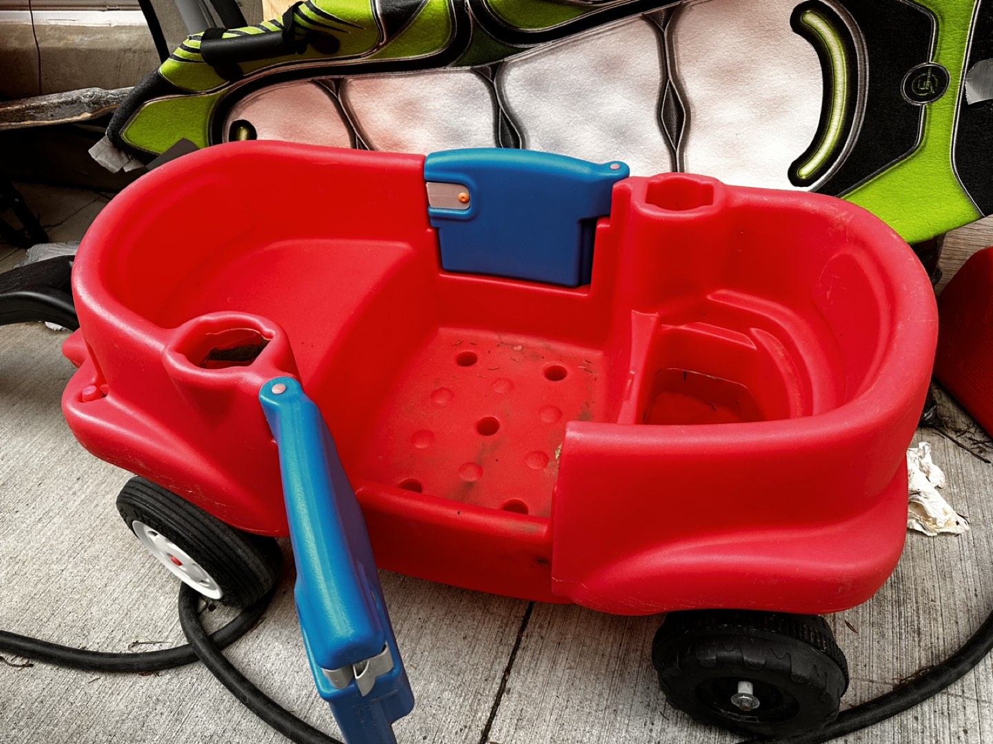 Little Tikes Pull Wagon image indicator(3)