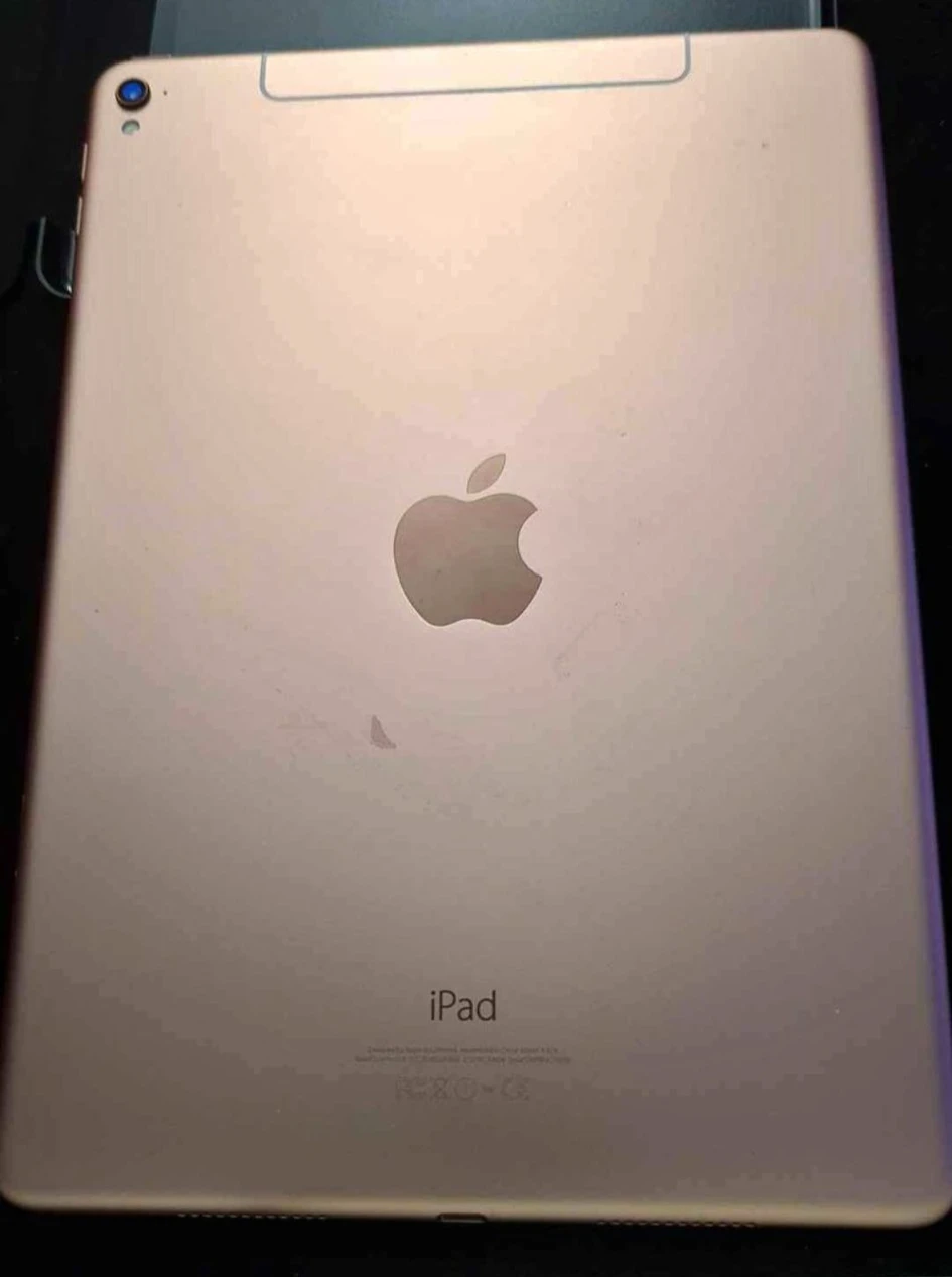 iPad Pro Wifi/LTE 9.7" thumbnail
