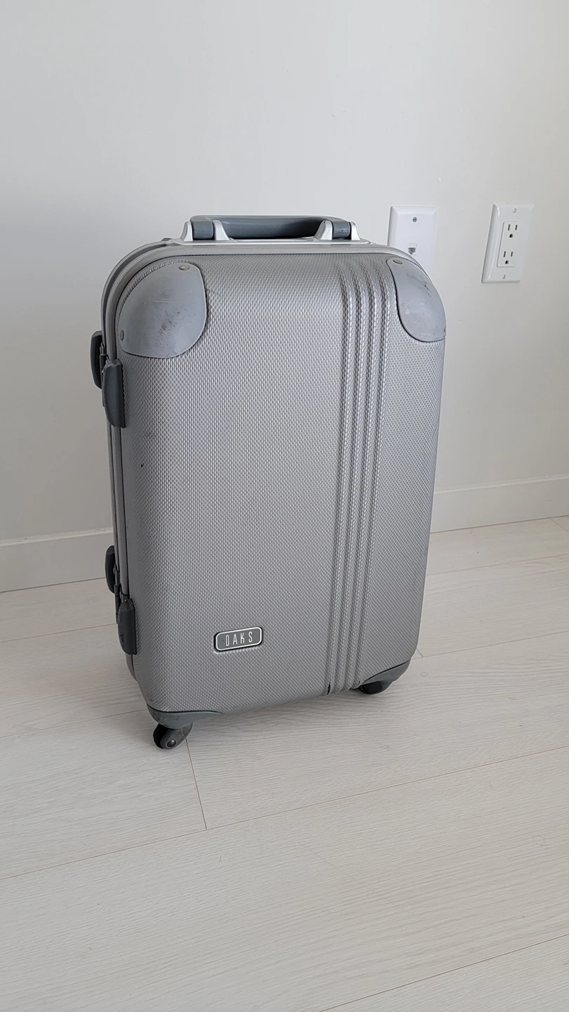 suitcase thumbnail