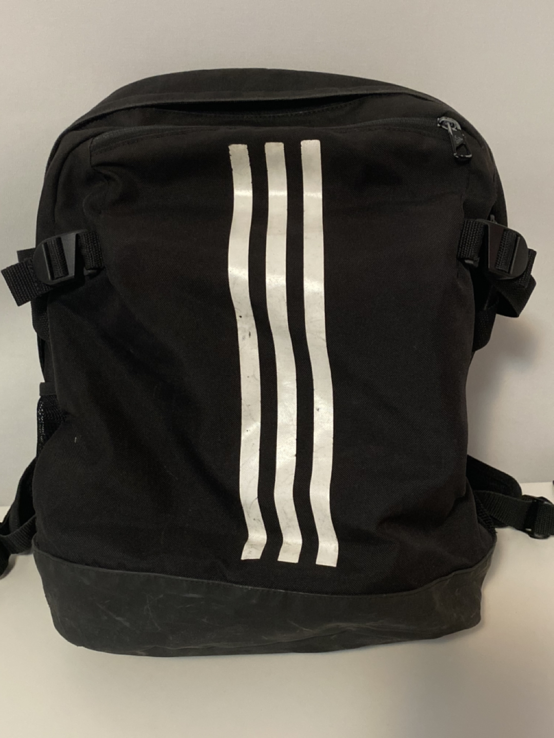 Adidas back pack $15 thumbnail
