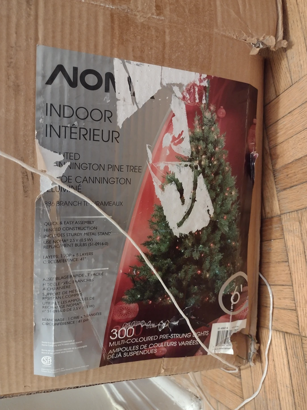 pre lit Christmas tree