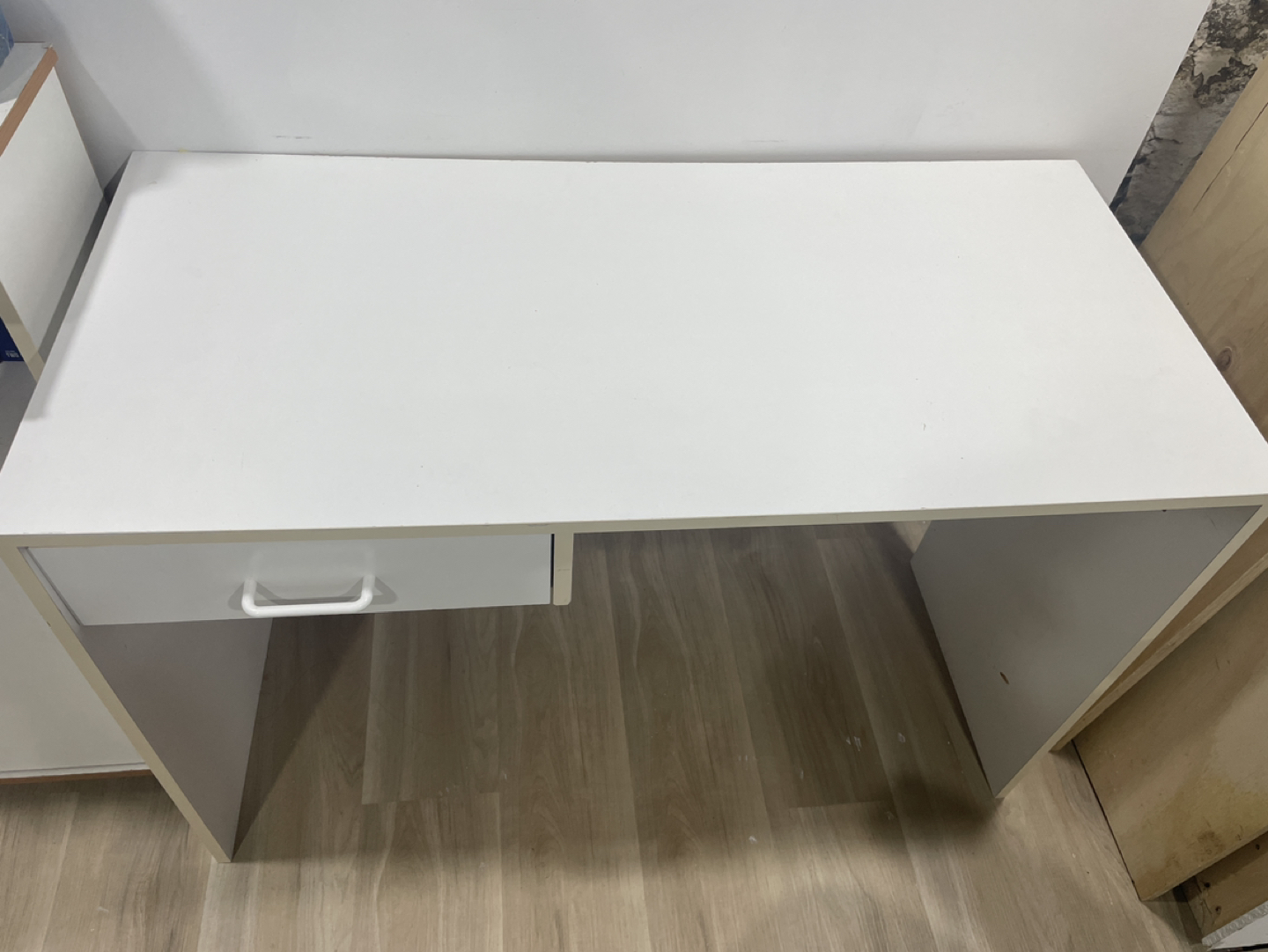 Study table - photo 2