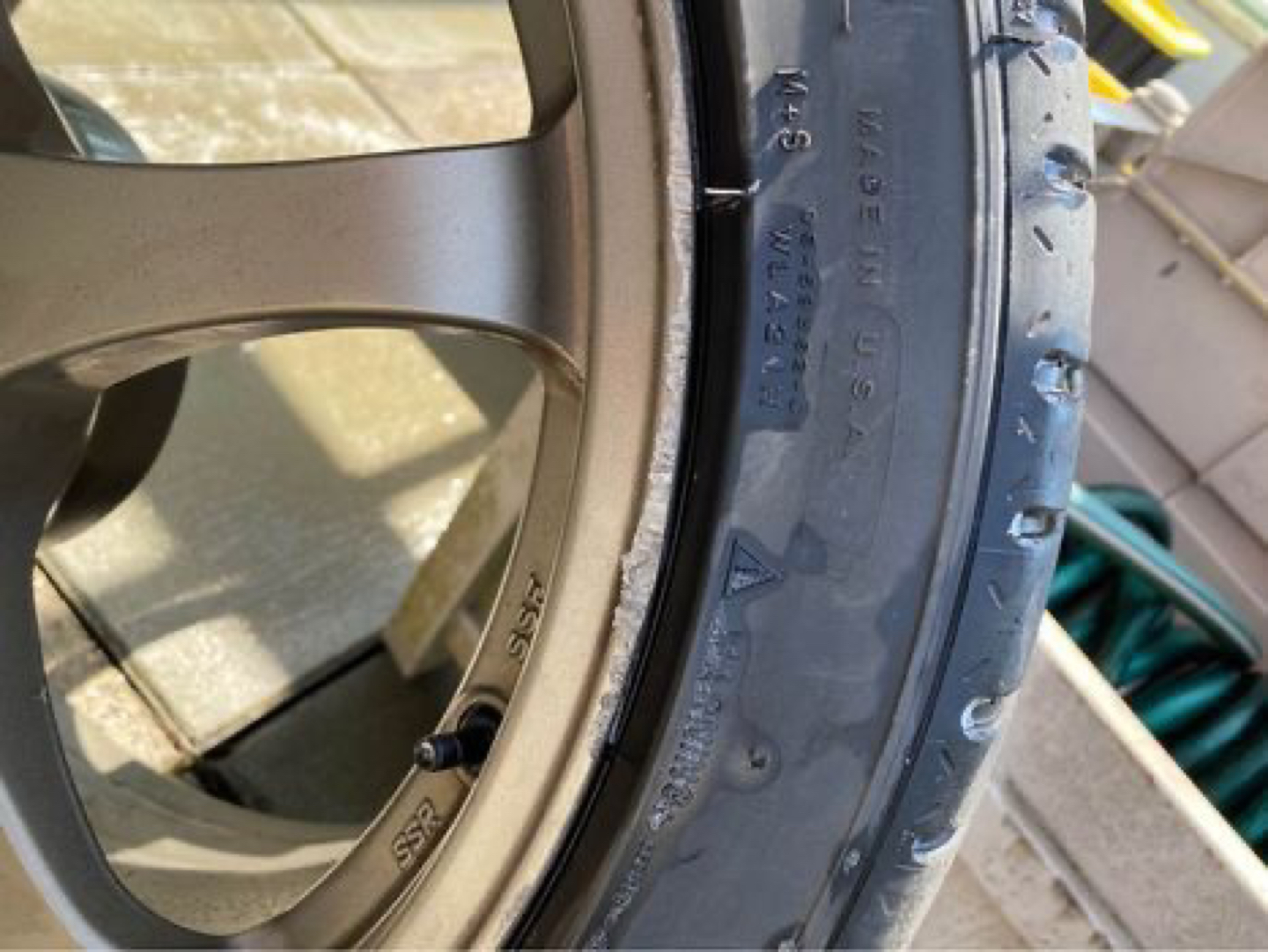 SSR 18’ wheels image indicator(7)