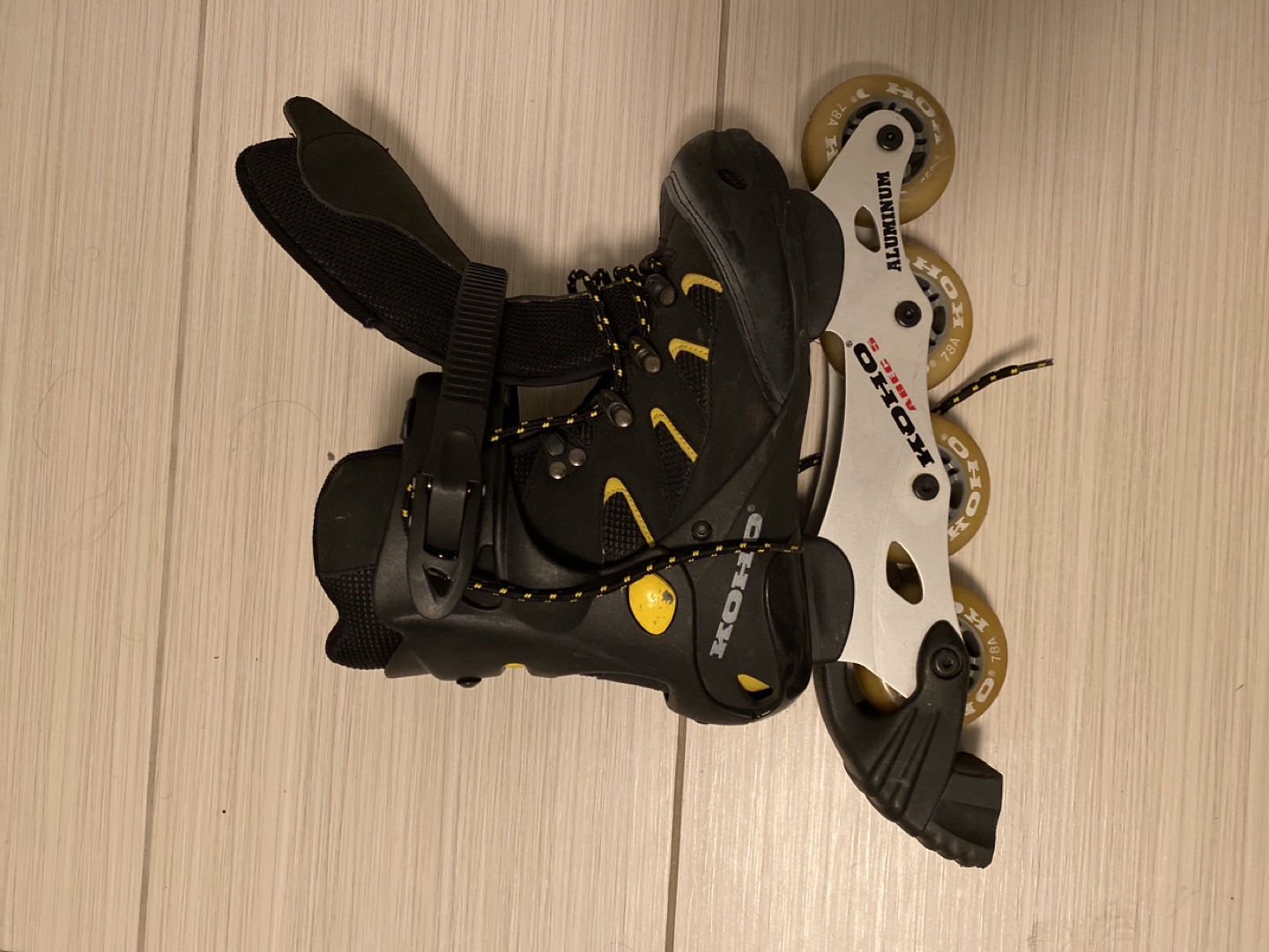 Koho skates