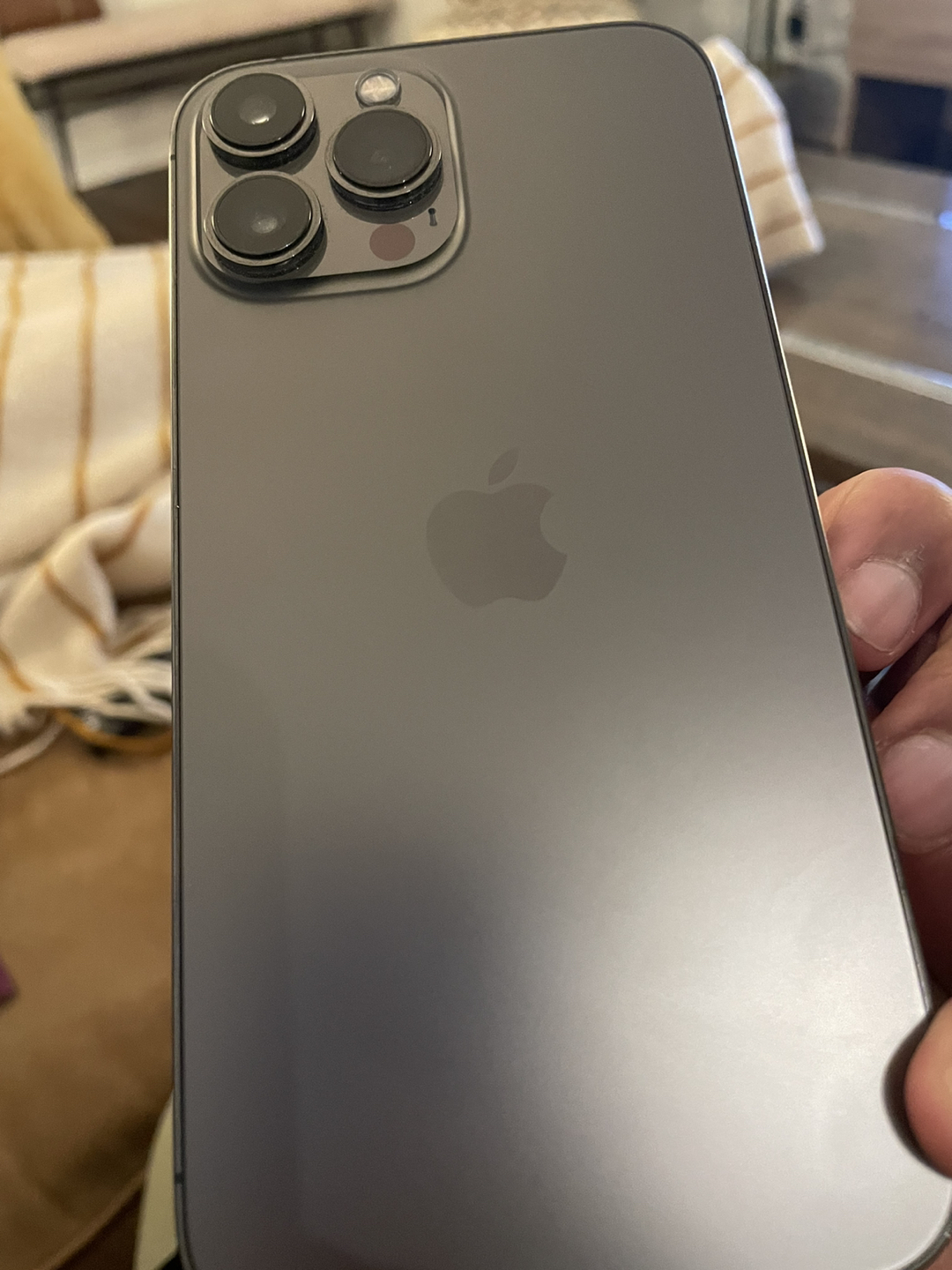 Iphone 13Pro Max 128gb still under apple warranty - photo 3