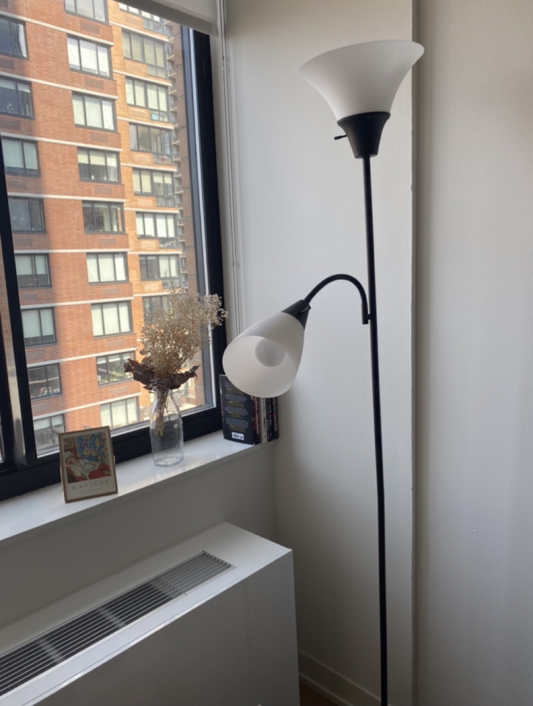 Two head black standing lamp - photo 2