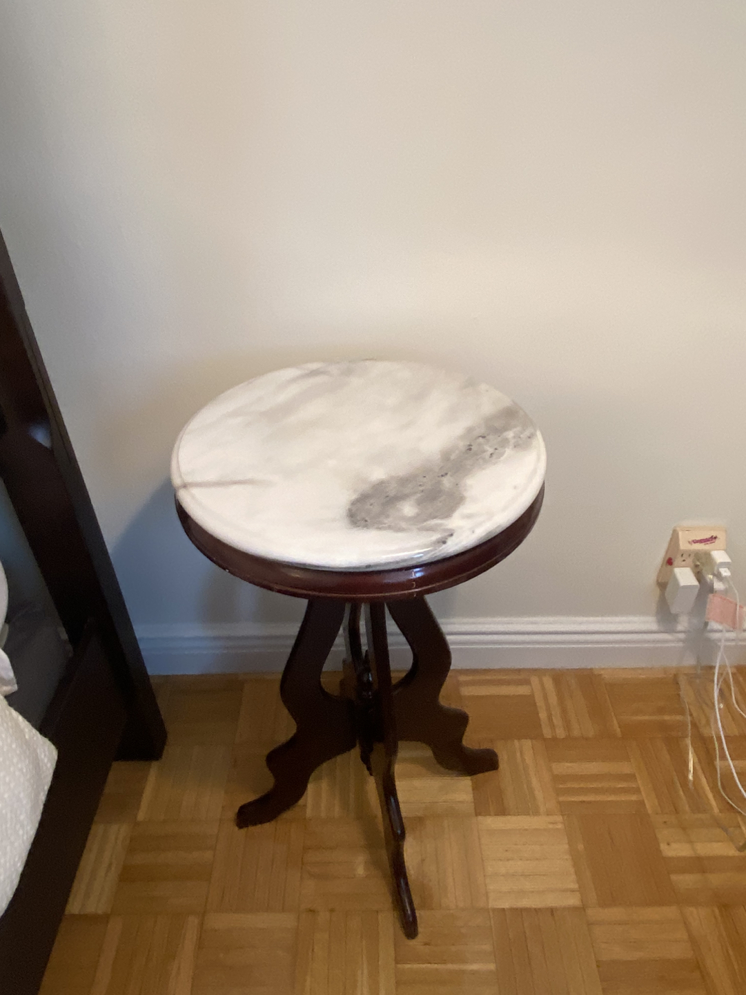 Small Marble Nightstand - photo 2
