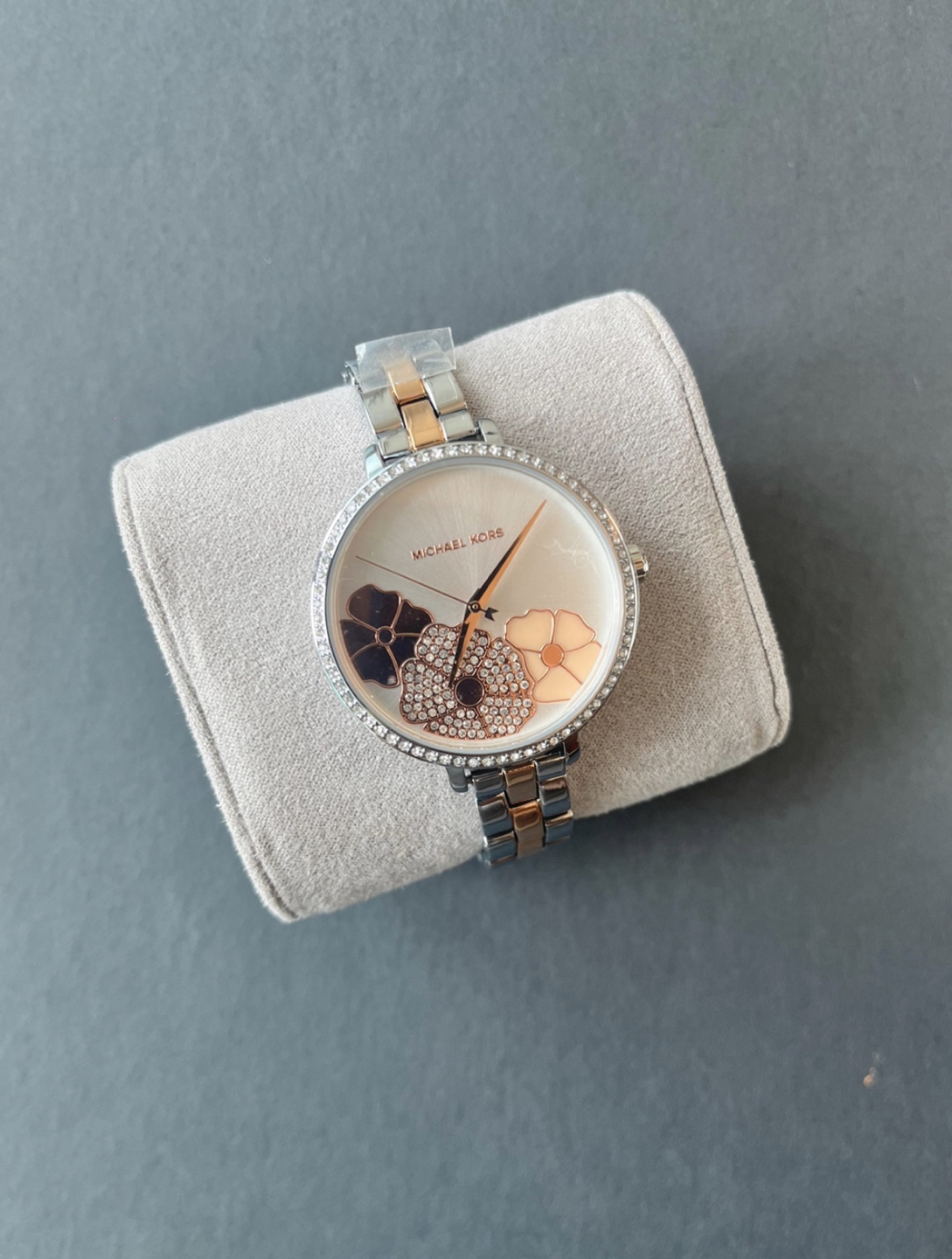 Michael Kors Women’s Watch - photo 2