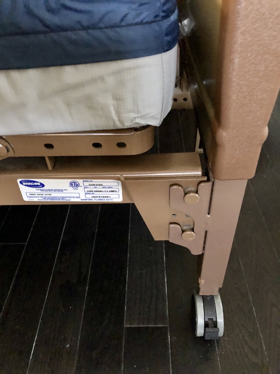 Electric reclining bed - photo 5