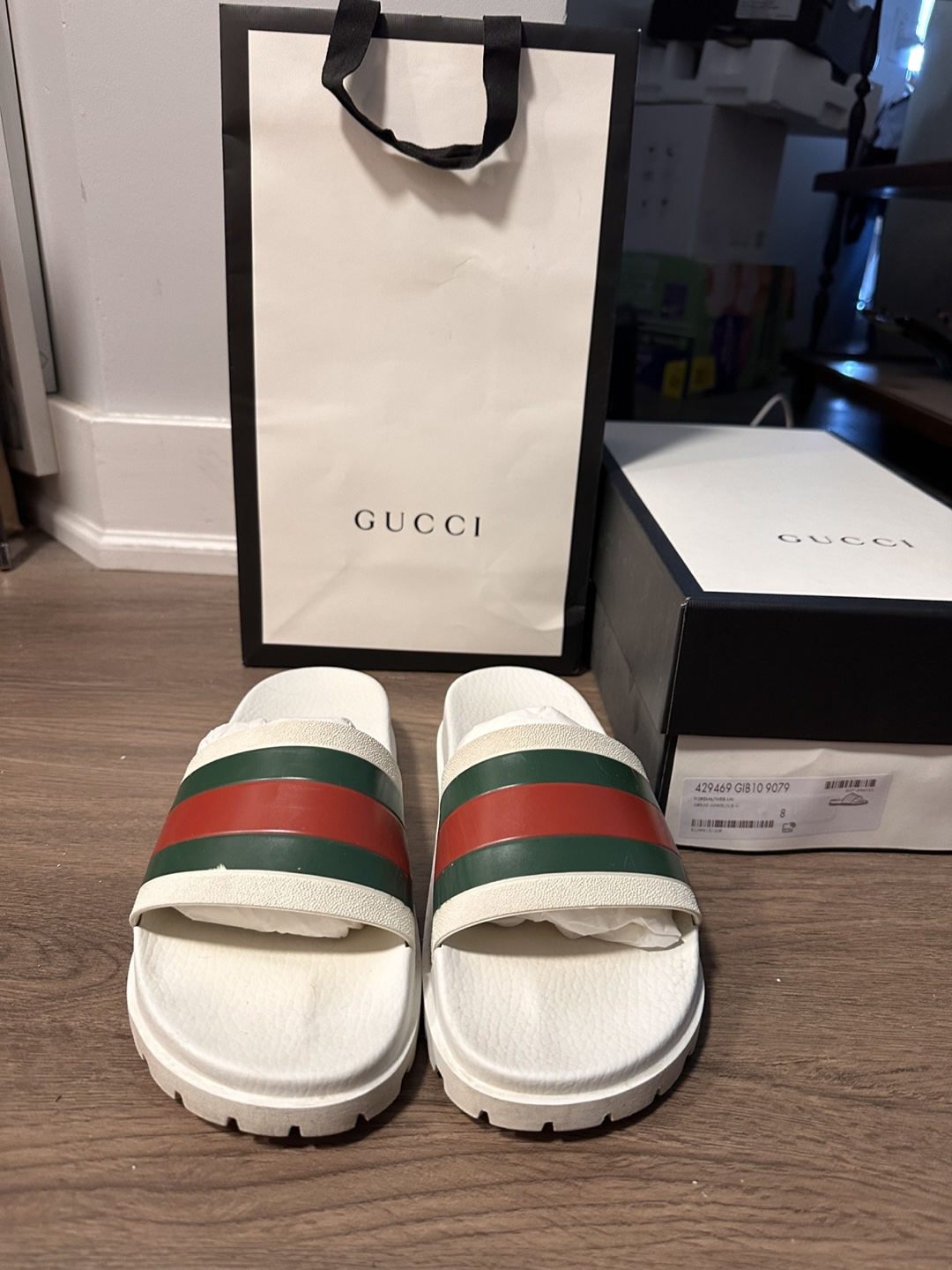 Authentic GUCCI flip flops