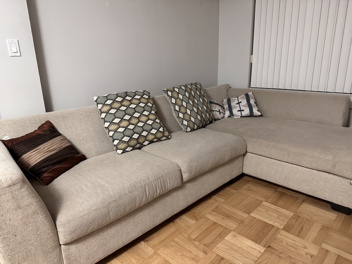 L Shaped couch sofa - photo 3