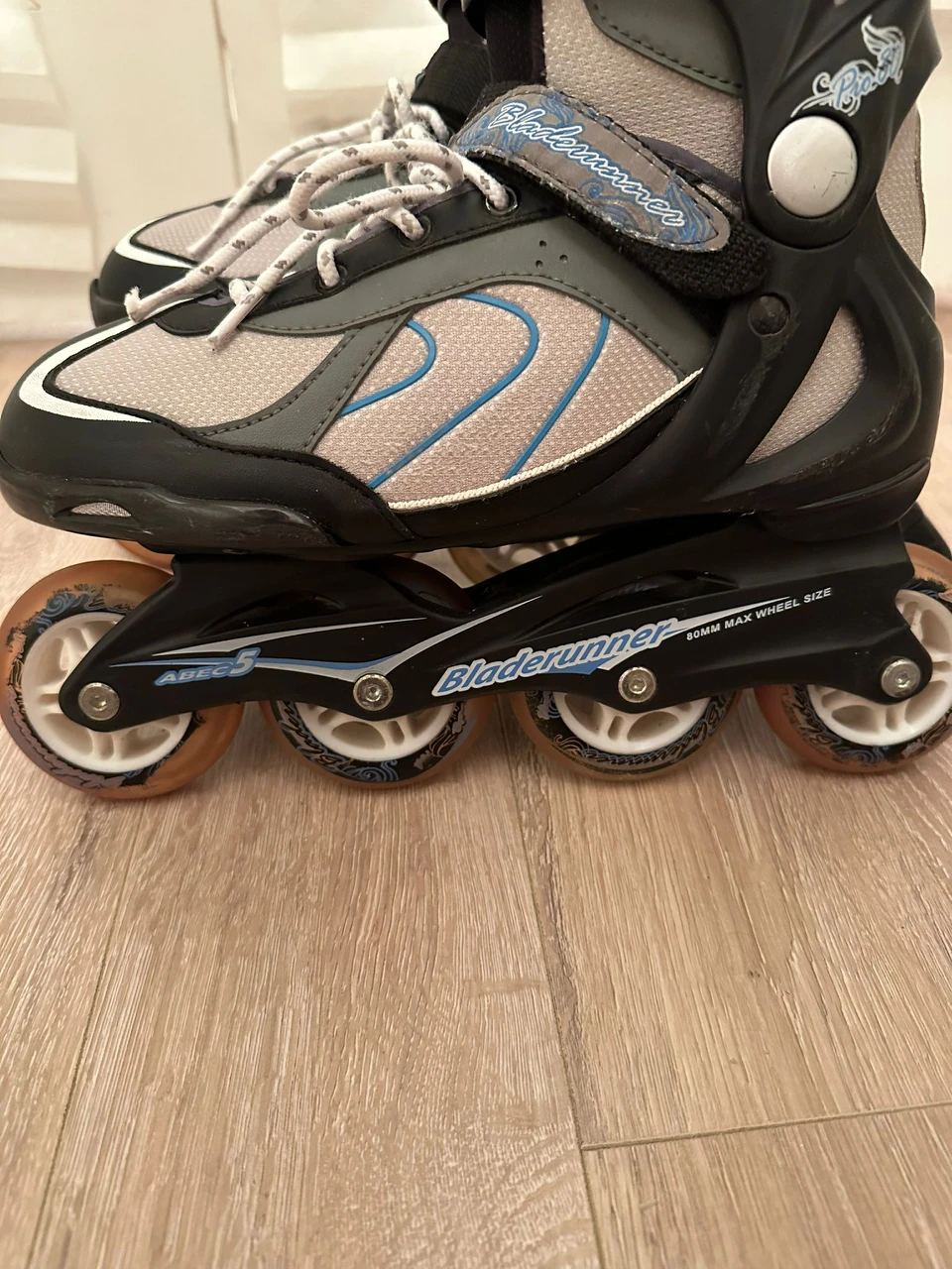 skates - photo 2